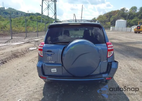 2010 Toyota Rav4 Base V6 z USA, uszkodzony, nr VIN JTMBK4DVXAD011050